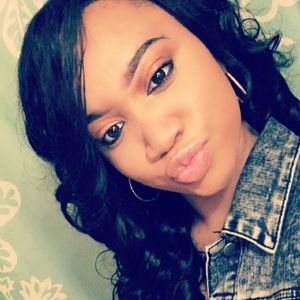 Meet your Posher, Roneshia